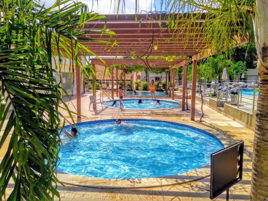 Flat Di Roma Resort Internacional Caldas Novas Exterior photo